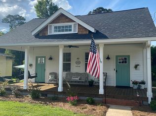 49 N Broad St, Porterdale, GA 30014