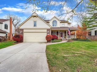 42784 Brookstone Dr Novi MI 48377 Zillow