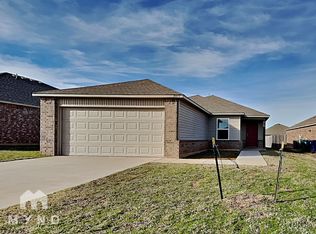 9617 Jackrabbit Rd, Yukon, OK 73099