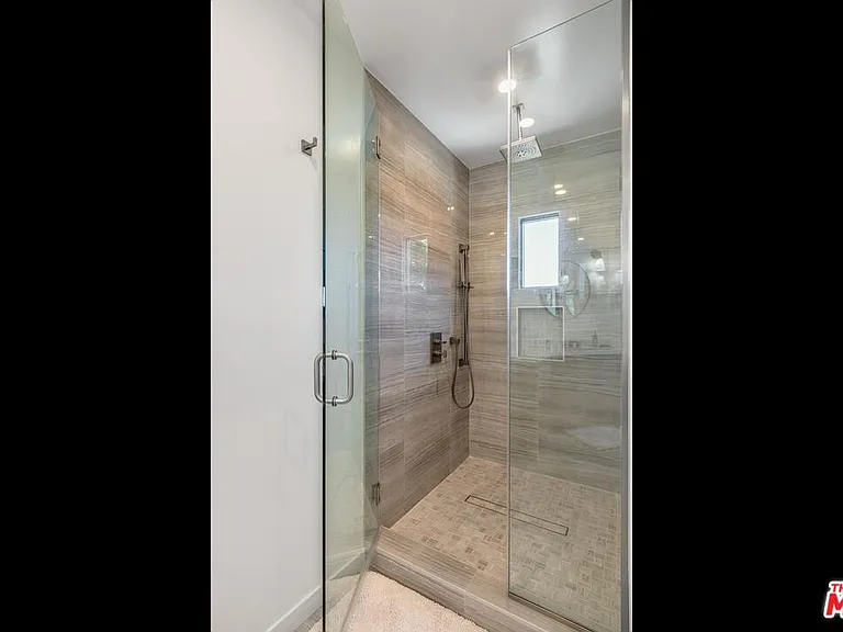 1287 Casiano Rd — Photo 20