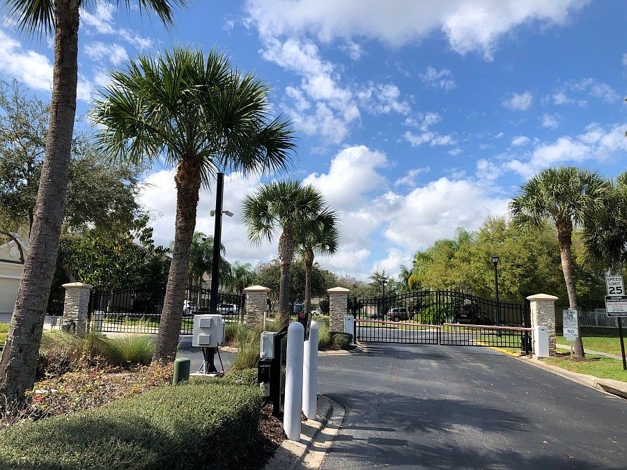 2nd image of 9827 Osprey Landing Dr
