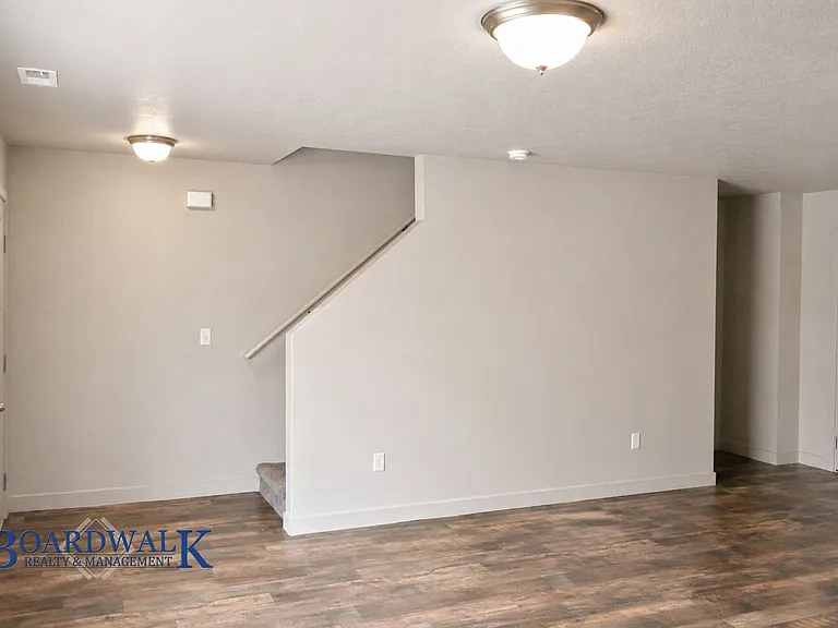 14388 S Ferndale Way — Photo 7