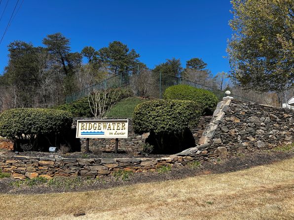 Zillow Lake Lanier With Dock