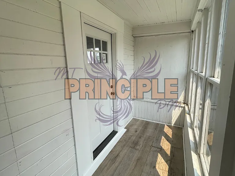 735 Placer St — Photo 2