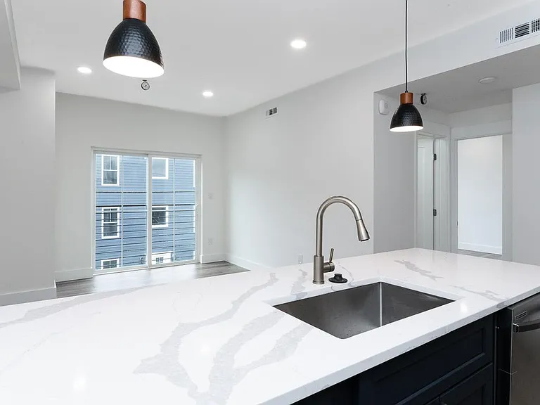 2230 Nicholson St SE #12 — Photo 29