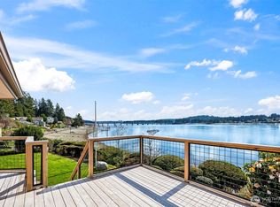 8806 Warren Drive NW, Gig Harbor, WA
