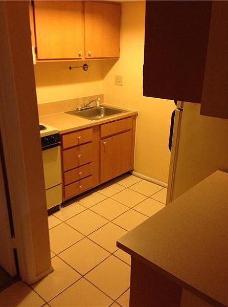 1st image of 7621 NW 42nd Pl APT 121E