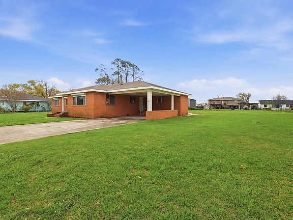 2nd image of 113 Prosperity St