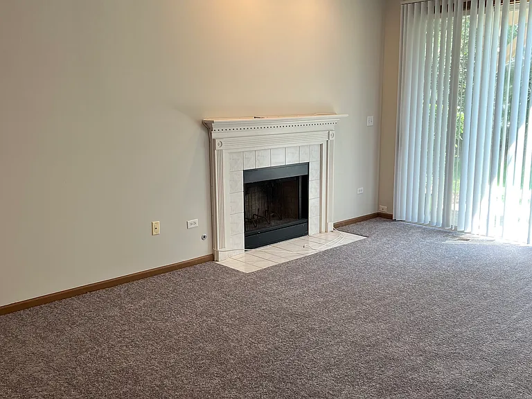 3071 Kentshire Cir — Photo 1