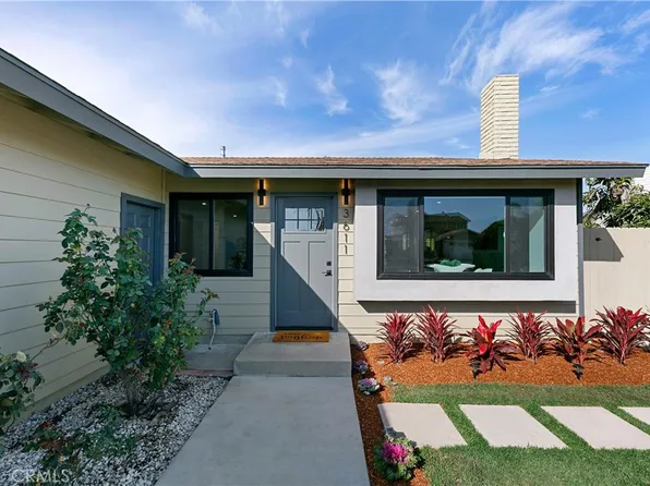 3611 W 153rd St, Lawndale, CA 90260