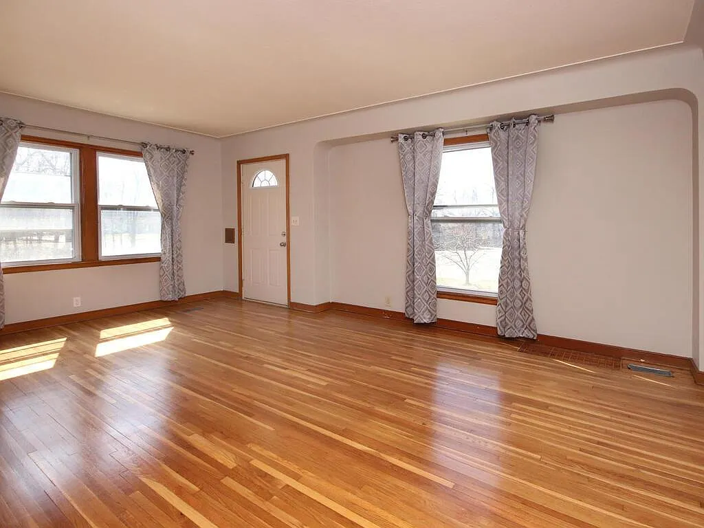 3600 Quail Ave N — Photo 3