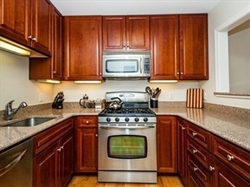 5th image of 318 Rindge Ave Unit 314