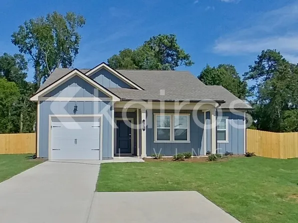 130 Silver Maple Ct, Byron, GA 31008