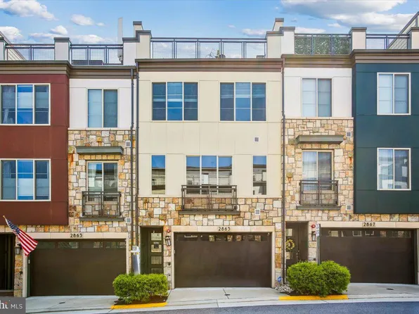 2865 Lowen Valley Rd, Alexandria, VA 22310