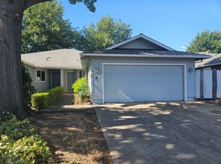 1345, Central Pt, OR 97502