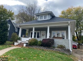 413 N 11th St, Oskaloosa, IA 52577