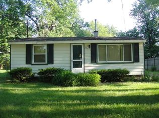 2507 Fielding Dr, Lansing, MI 48911