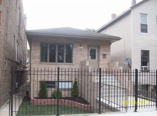 936 W 34th St, Chicago, IL 60608