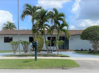 10731 SW 28th St, Miami, FL 33165