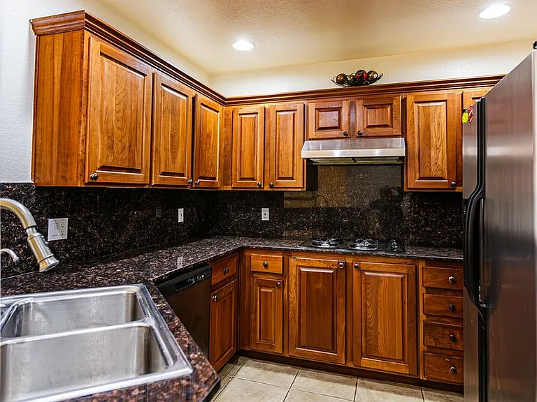 43 Agate Ave #406 — Photo 7