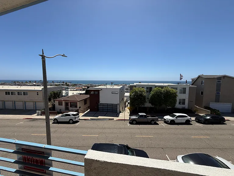 1744 Manhattan Ave #UPPER — Photo 21
