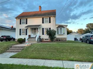 25 Grant St, Sewaren, NJ 07077