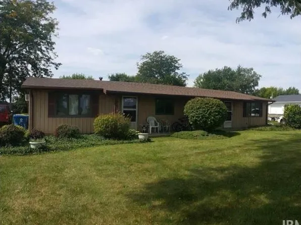 1015 N Jefferson St, Ossian, IN 46777