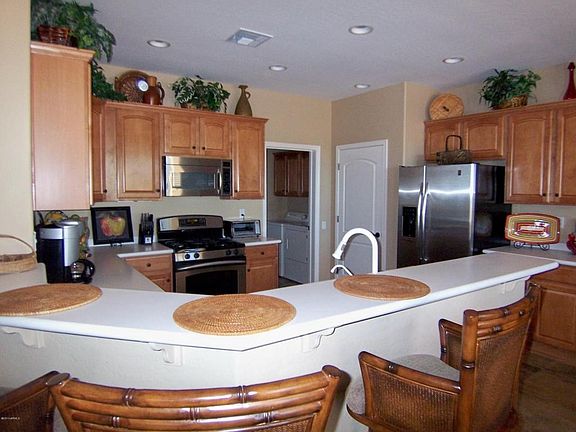 4th image of 22635 N Arrellaga Dr
