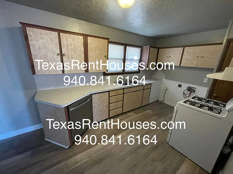 5127 Jacksboro Hwy — Photo 7