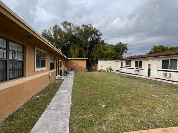 2581 Superior St APT 1