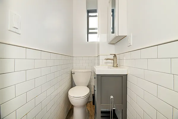 Rented by REAL New York | media 10