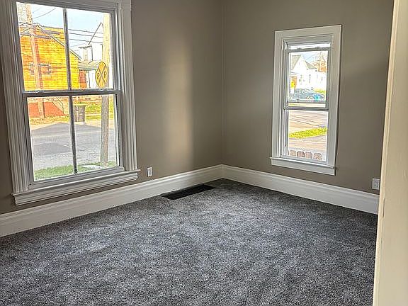 Front Room w/ new carpeting
