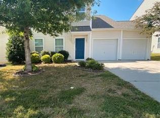 9807 Cayenne Dr, Charlotte, NC 28214