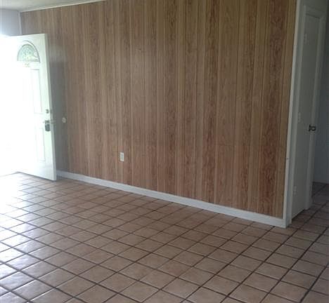 4th image of 5650 6th Ave
