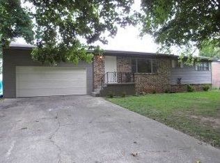 310 Carr Ct, Harrison, AR 72601