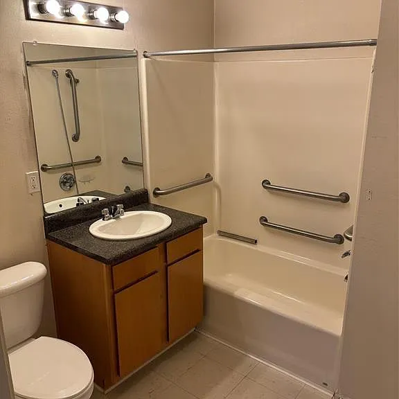 2200 Classen Blvd #5114 — Photo 8