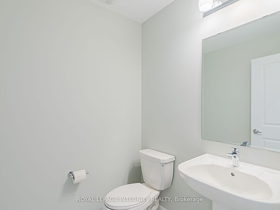 4th image of 96 Osler St E