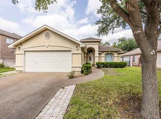 10122 Truchas Rd, Laredo, TX 78045