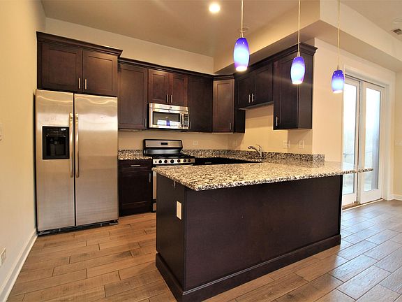 5th image of 3434 N Elston Ave #202