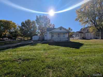 828 W Pearl St, Staunton, IL, 62088