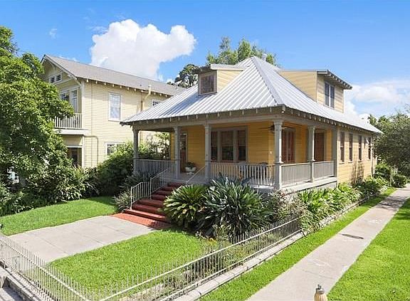 2nd image of 7801 Freret St