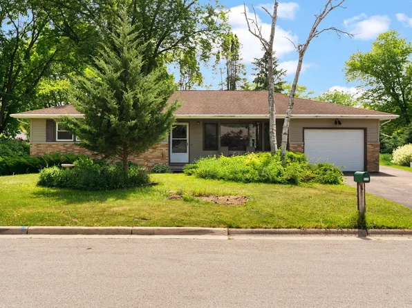 5319 Autumn Ln, Mc Farland, WI 53558