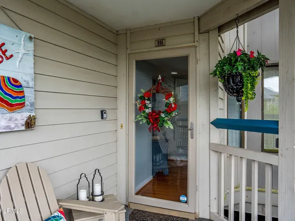 2 Harbor Dr N Unit L111, St Helena Is, SC 29920