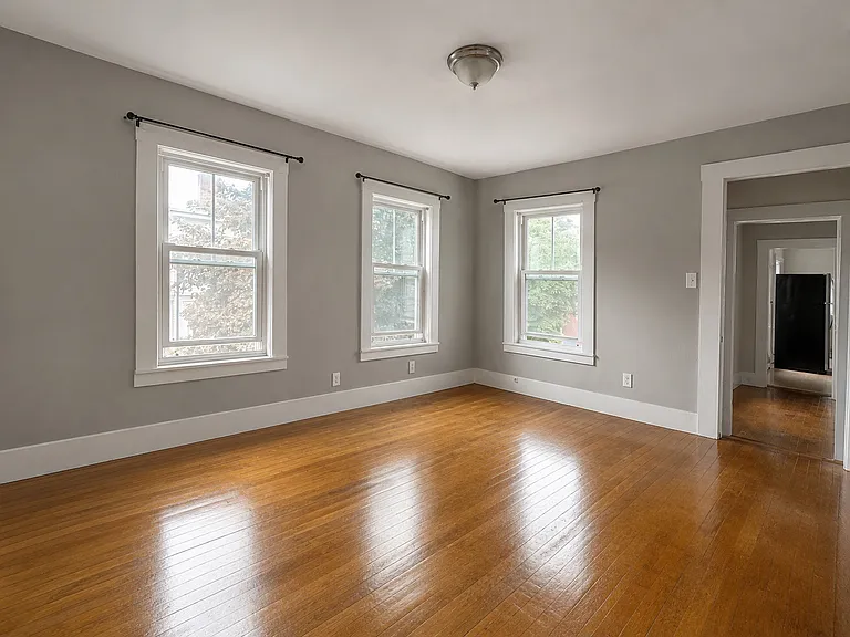 12 Abbott St #1/2 — Photo 6