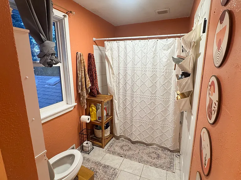 2703 S Cherokee St — Photo 17
