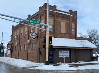 110 Main St N, Bird Island, MN 55310
