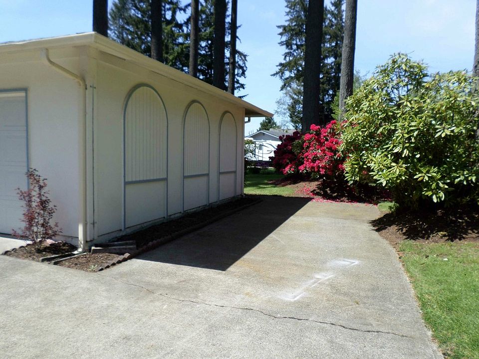 1st image of 5615 Windemere Dr SE