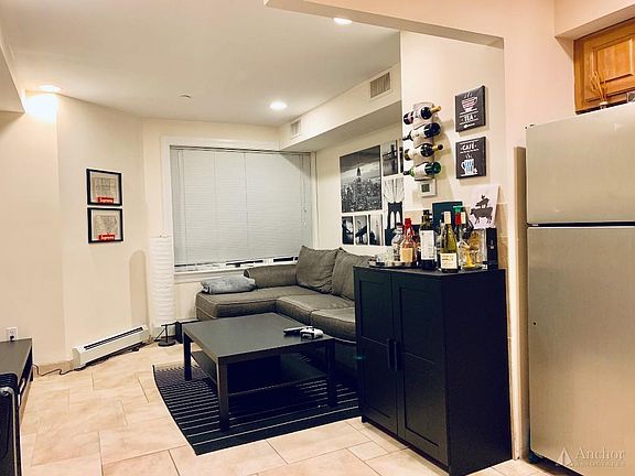 2nd image of 3074 38th St APT 4C