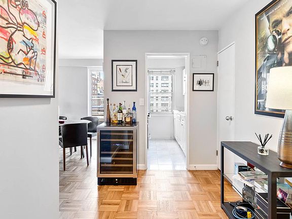 2nd image of 207 E 74th St #11G-11