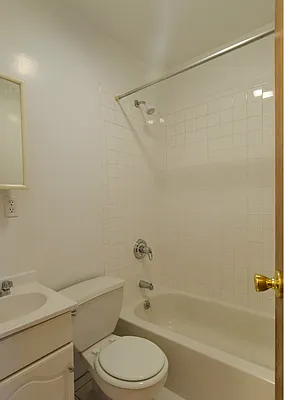 Rented by Keller Williams NYC | media 35